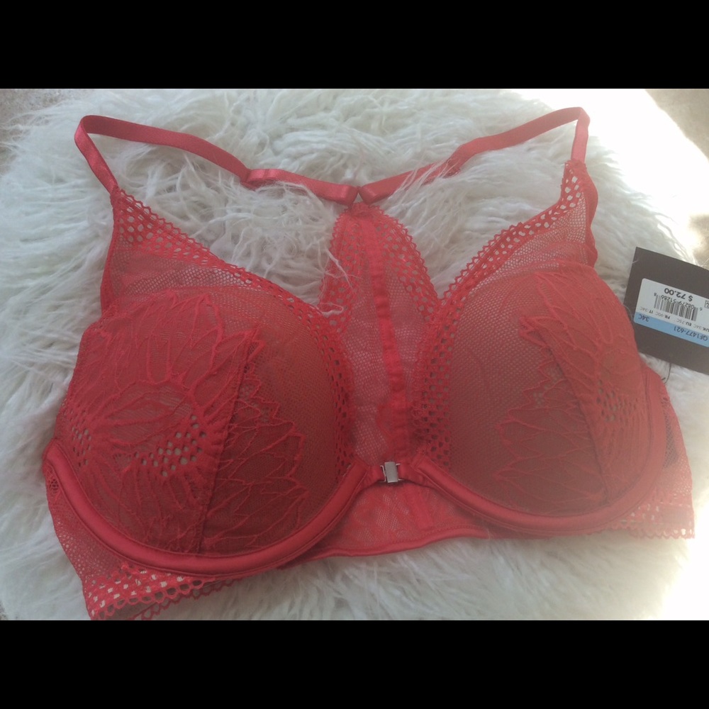 Bra 34C